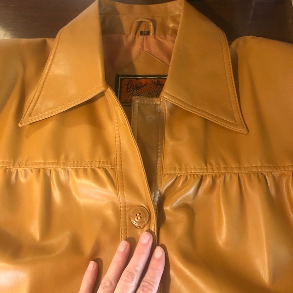 Vintage camel trench - Picture 7 of 8